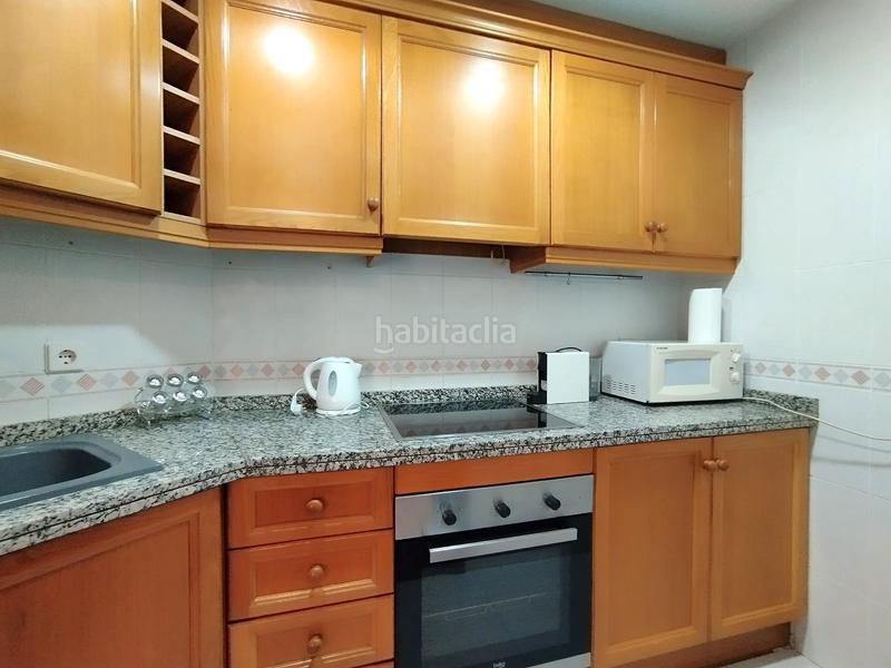 Foto 89e71cd4-c42f-46f6-b931-9558967c7cb6. Rent studio with parking in Eixample Alcoi