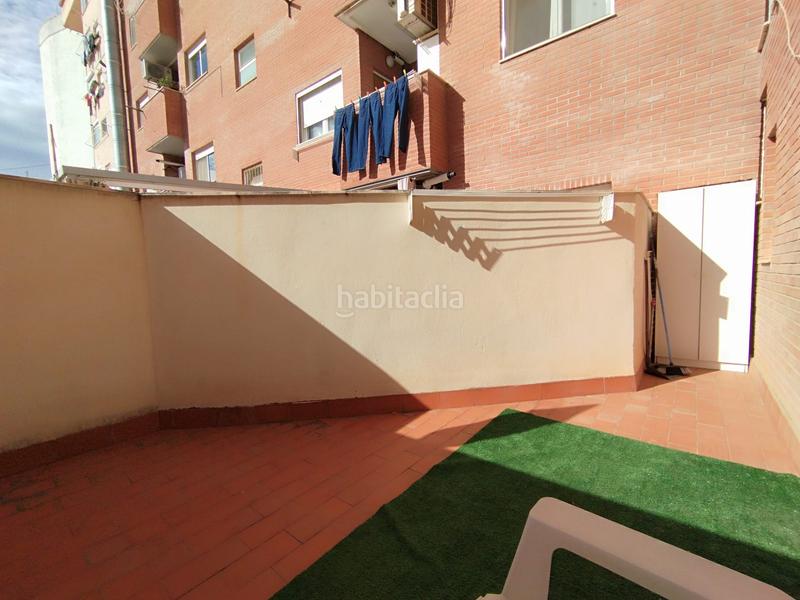 Foto b9cb5c57-5b05-4c79-891c-c24b46ddb125. Rent studio with parking in Eixample Alcoi