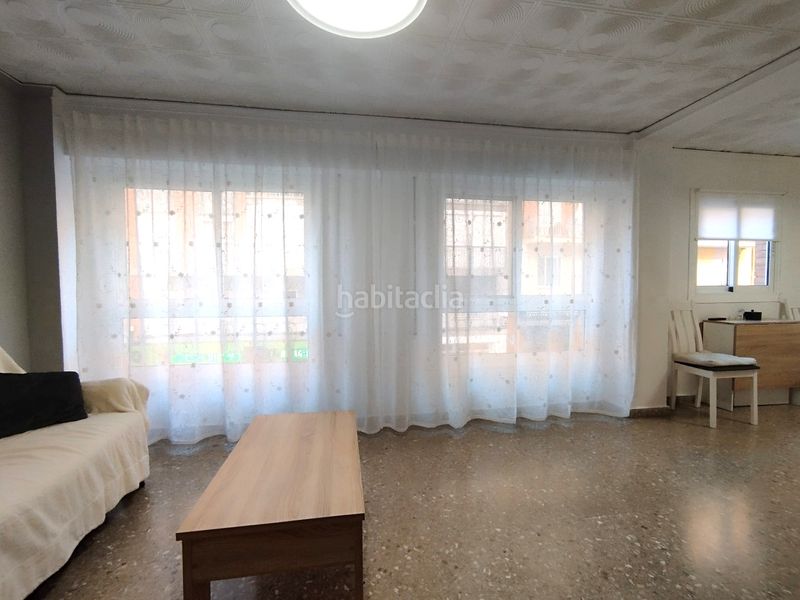 Foto 37e9e852-6f00-4c68-9411-03af16d8bc2a. Flat with heating in Eixample Alcoi