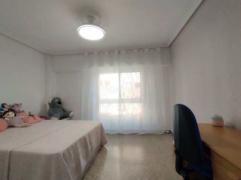 Foto a302d8fb-28b6-479c-80f8-7010929a858c. Flat with heating in Eixample Alcoi