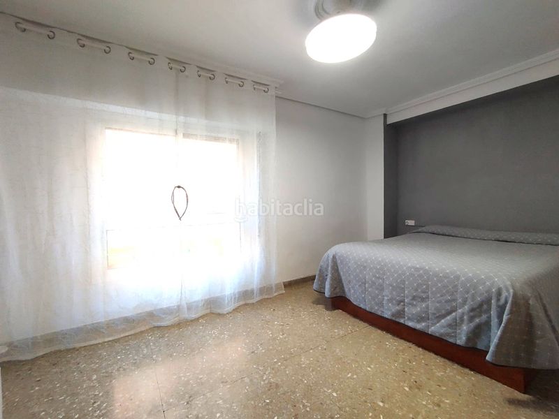 Foto e826eca7-d2fd-49f8-b19f-bfaf24dc4112. Flat with heating in Eixample Alcoi