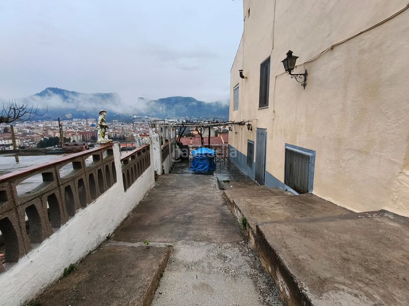Foto b24659d4-9f59-4449-af76-21dc1ec4af4f. Maison dans Eixample Alcoi