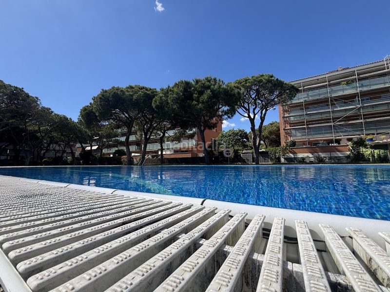 Foto f59d1364-bdc4-4ab7-8624-4f61601a5ad2. Àtic amb aparcament piscina a Gava Mar Gavà