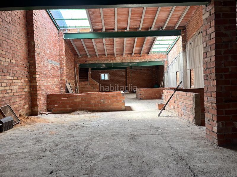 Foto 91d3a8bd-f60b-429d-bd22-f7ee5ea4d647. Edificio in Orxa (l´)