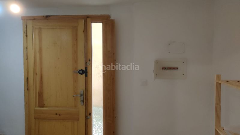 Foto d239c08c-e406-4b75-8a3e-7c62a7b95d5b. Casa adossada a Centro Ontinyent