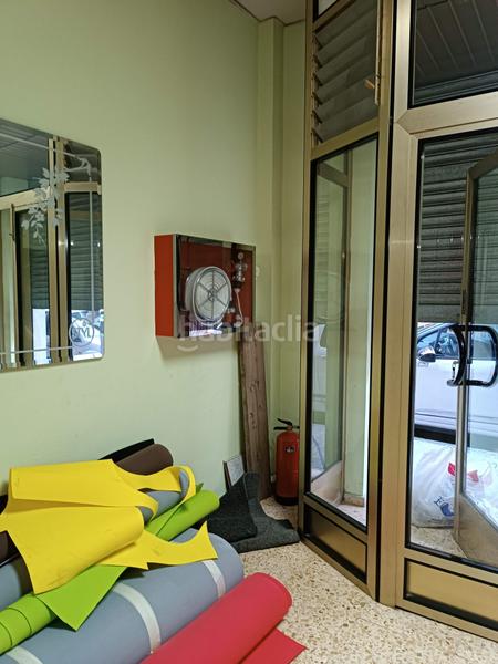 Foto 530b3a3e-794c-49c9-a34e-145a94e7e6d2. Local comercial a Xixona
