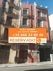 Masia  Carrer del vall. Casa con planta baja y 3 pisos, en la calle de ingreso a jijona.