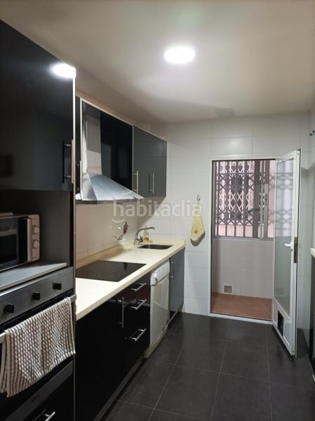 Foto 4a42712e-5510-47fd-bcf1-b30d124387ce. Flat in Campello Playa Campello (el)