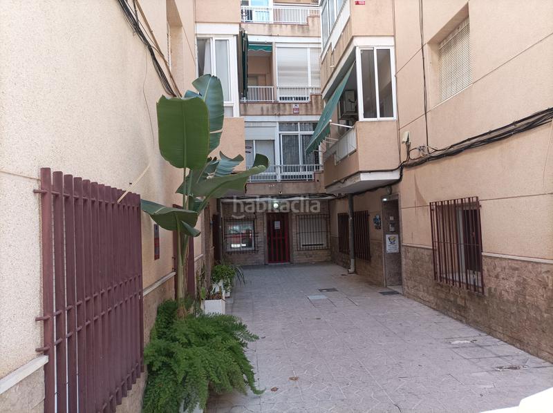 Foto 7a66f628-ab65-467e-8e7c-889e0985ab0e. Flat in Campello Playa Campello (el)