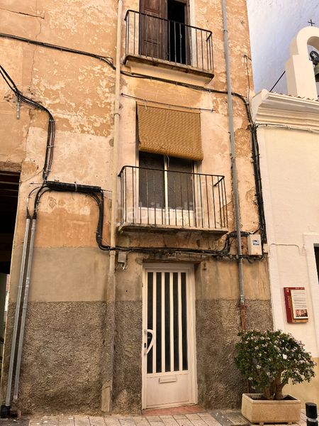 Foto 8b767f5a-aa18-45bf-80e5-4315ee5b3746. Casa adossada a Xixona
