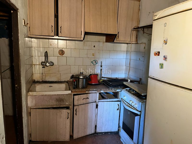 Foto bc3807f0-885c-495a-b2e2-c9b64df0654e. Casa adossada a Xixona