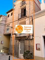 Casa a schiera  Carrer del raval. Amplia casa antigua. financiación sin interes