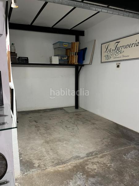 Foto 720e852b-0d0d-4ad3-b982-c7378e8843fe. Piso amplio y acojedor entrepiso con ventanas a la calle, en el pueblo de jijona. en Xixona