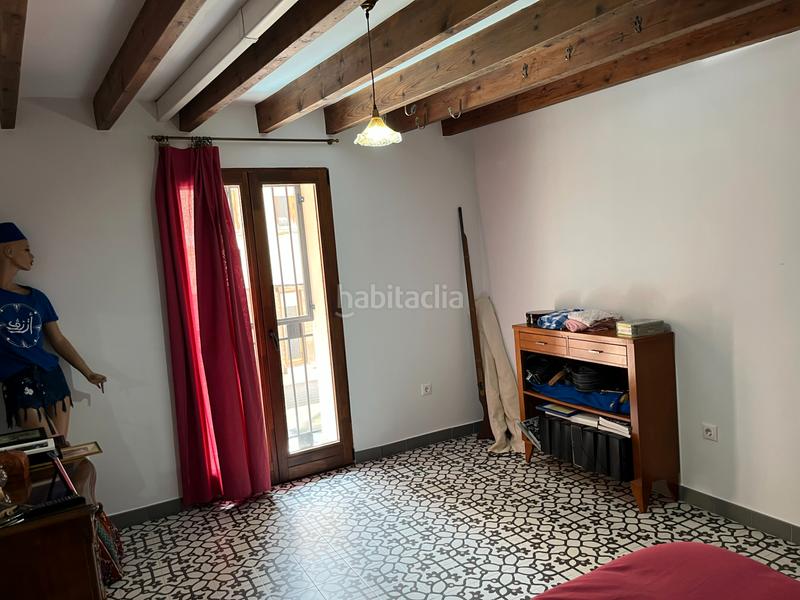Foto d09f9035-5184-4496-8014-590c219c327f. Piso amplio y acojedor entrepiso con ventanas a la calle, en el pueblo de jijona. en Xixona