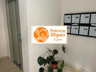 Flat in Carrer de València