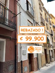 Reihenhaus in Xixona. Casona en casco historico del pueblo de jijona