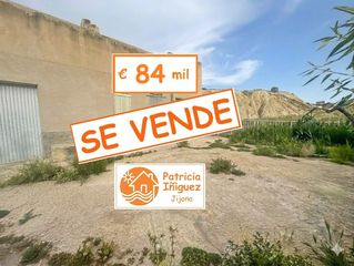 Bauernhof  Carretera alicante. A 7 minutos de jijona, casa para reacondicionar, con campo de 12