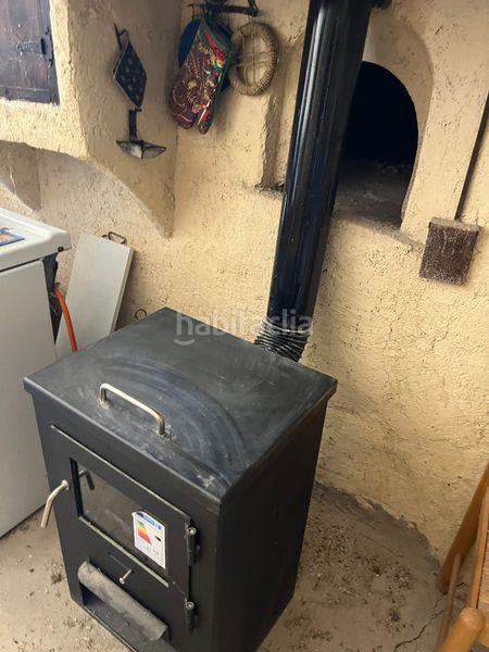 Foto f235b7e0-e4cc-4dcf-a641-65ca38d20a12. Xalet a Xixona