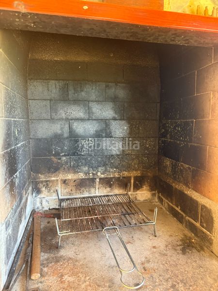 Foto bd7856fe-2f65-4b33-9d04-d0ca6abb30f6. Masia a buitre 32 a Torre de les Maçanes (la)