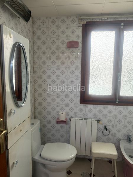 Foto f0395dc1-3611-47e5-98e6-f104a5dd60ce. Pis a Xixona