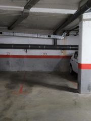 Alquiler Parking coche  Avinguda dels països catalans. Plaza de parking en els verns
