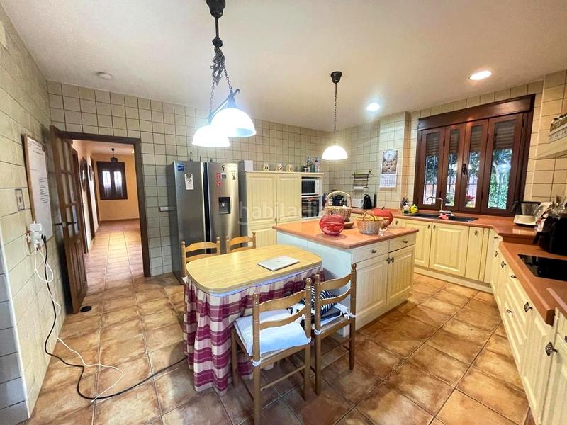 Foto 1decb0d1-4b40-4620-8499-d8b4f30844b1. House with parking pool in Olivar de Quintos Montequinto