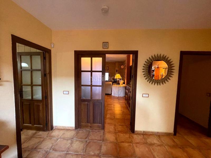 Foto 9703cc10-9519-4037-b8d8-210130bc1132. House with parking pool in Olivar de Quintos Montequinto