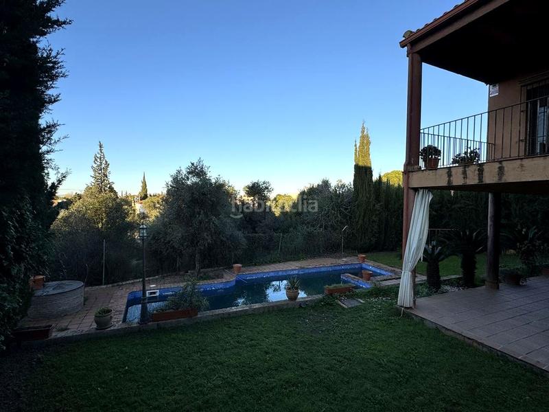 Foto 982a4fd6-0da0-4c09-b01c-602aad6120b6. House with parking pool in Olivar de Quintos Montequinto