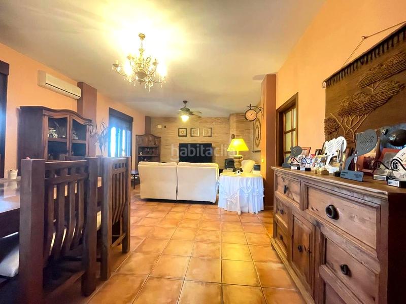 Foto a14ece12-2f99-46ec-ba4e-8b13e290e991. House with parking pool in Olivar de Quintos Montequinto