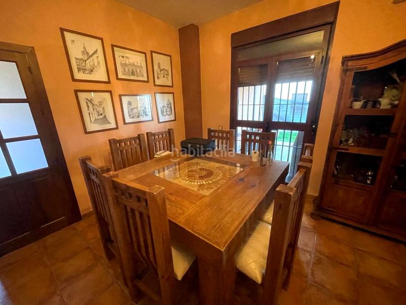 Foto eba40614-b172-492f-8e61-9a8489dc2334. House with parking pool in Olivar de Quintos Montequinto