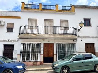 Maison à Teresa navarro 22. Casa en venta en lantejuela