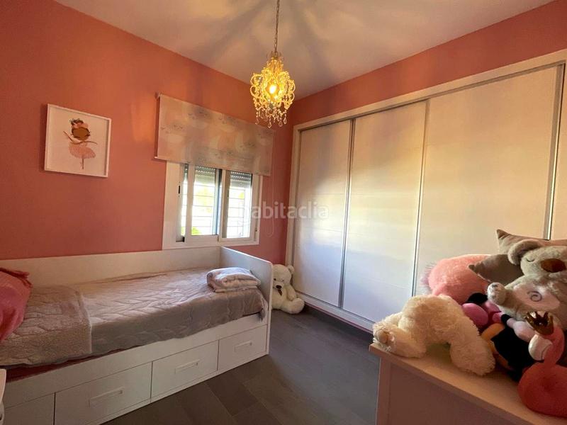 Foto 4f9f5064-1e09-4aaf-ac6b-c2df389a0dd7. Casa chalet en urbanización san federico echaguy en Dos Hermanas