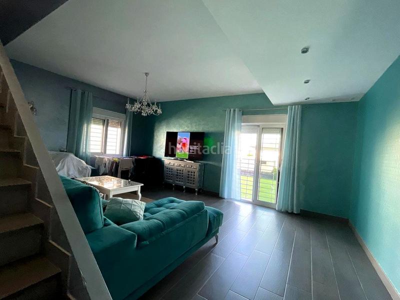 Foto a9a186c5-ec04-4fe5-85ea-d2ec3df6873b. Casa chalet en urbanización san federico echaguy en Dos Hermanas