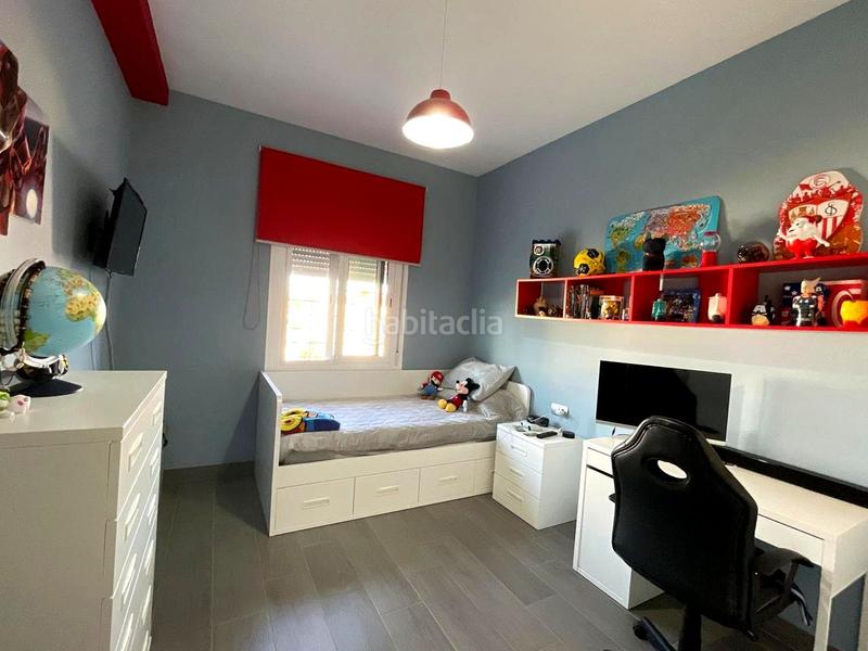 Foto e347ae94-7449-4e4f-aae1-10da12134f76. Casa chalet en urbanización san federico echaguy en Dos Hermanas