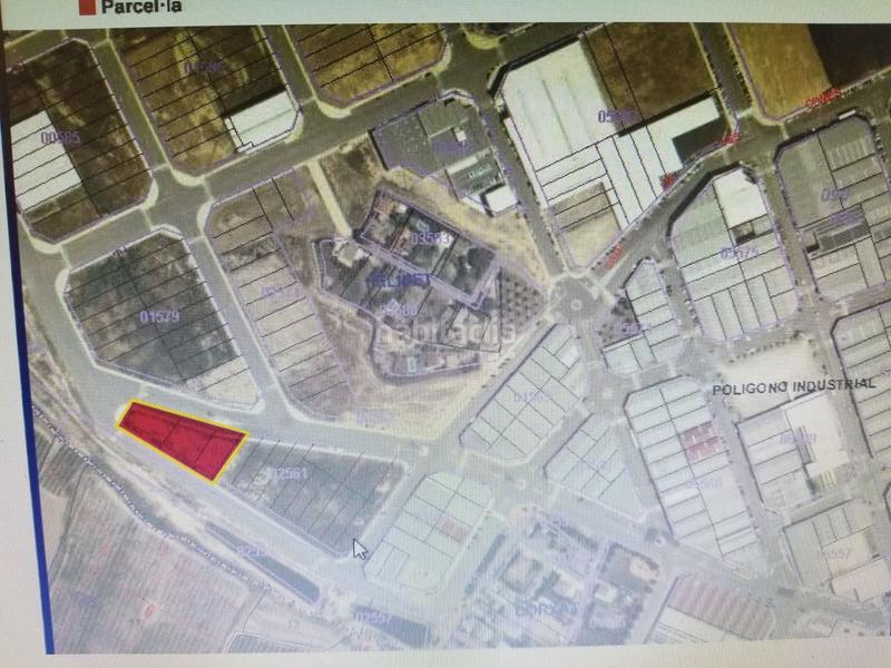 Foto eea18ad9-17fa-4fde-8cc3-b5d990243a16. Bâtiment à usage industriel dans Torrefarrera