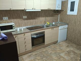 Location Appartement à Instituts-Universitat. Vivienda ideal estudiantes en c academia