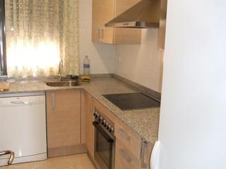 Lloguer Pis a Instituts-Universitat. Precioso apartamento en la zona escorxador, con parking y traste