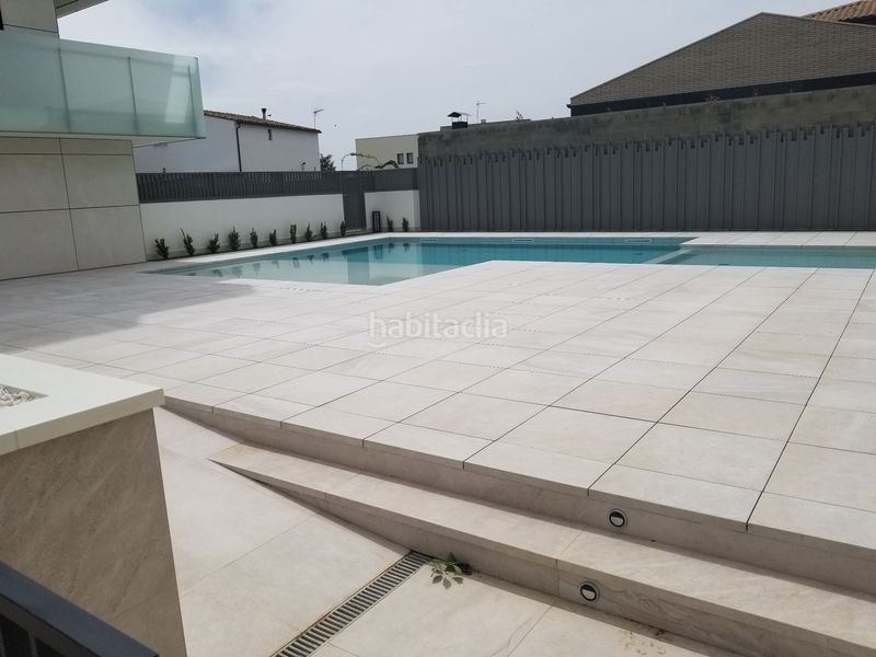 Foto e2f93572-7d8c-476f-91ba-6938f245c44f. Rent duplex with heating pool in Ciutat Jardí Lleida