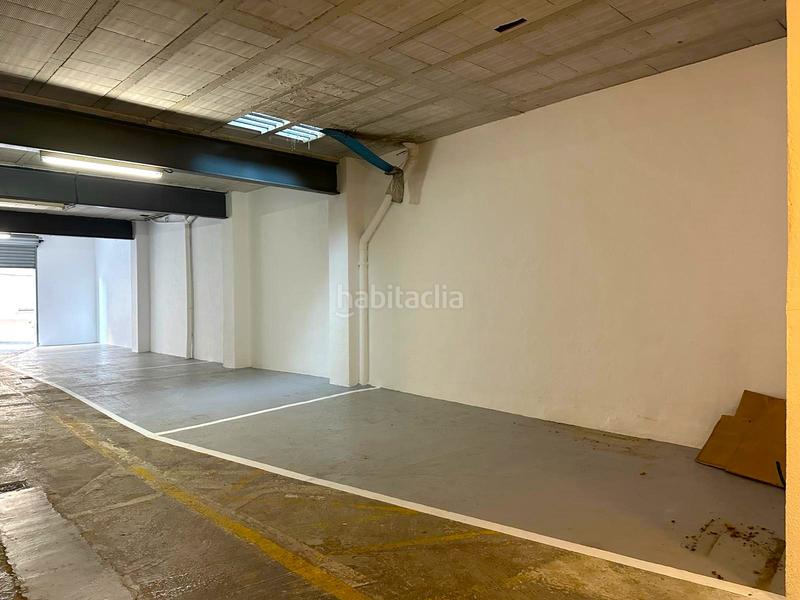 Foto bf2c1122-ca9e-40fa-811b-e03428a4bd7e. Parking coche en Franqueses del Vallès (Les)