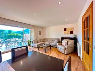 Xalet a Bigues i Riells. Chalet en venta en el centro di bigues i riells