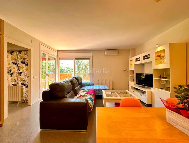 Foto 505b25d2-7c9f-40b1-8c05-68fa18765151. Appartamento con riscaldamento parcheggio in Canovelles