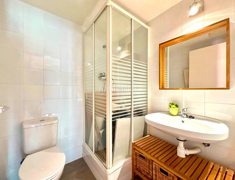 Foto dc4d9999-9855-4f4a-b12b-89ec8cbf0053. Appartamento con riscaldamento parcheggio in Canovelles