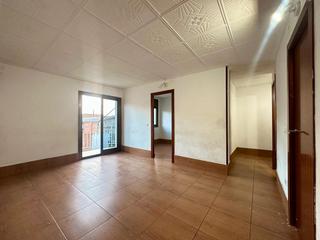Appartamento in Canovelles. Piso en venta de 3 dormitorios en canovelles