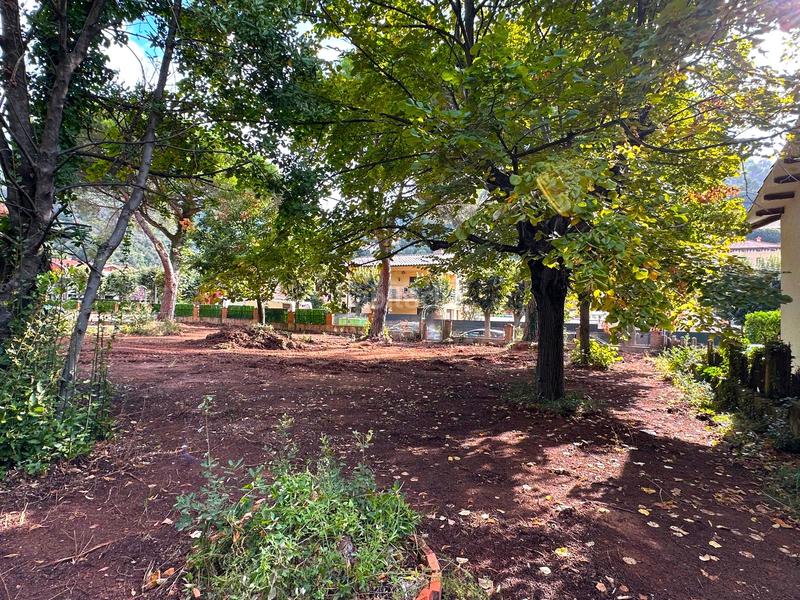 Foto 00382ee6-fe0d-4d53-9d49-55ad0119e114. Terrain résidentiel dans Figaró-Montmany