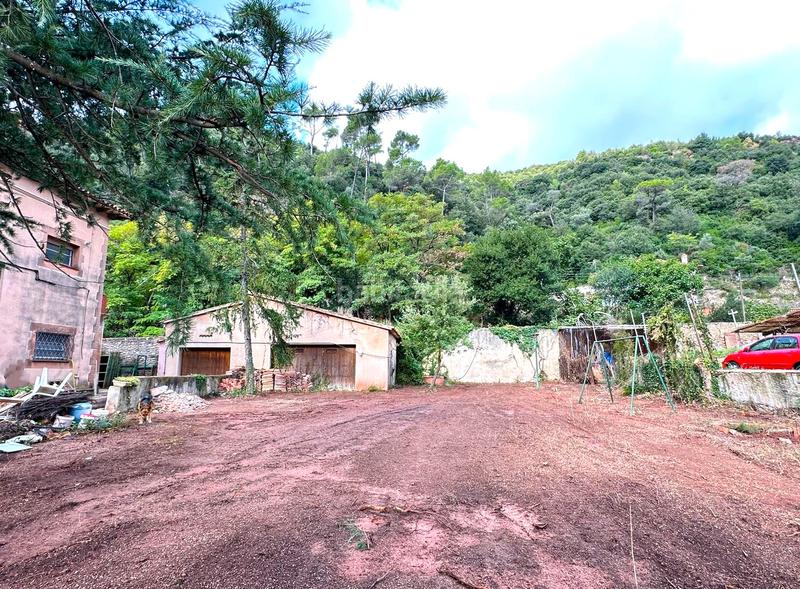 Foto 0a0fa4fc-1041-427b-96b5-3da48ea8f12e. Terreno residencial terreno en venta figaró en Figaró-Montmany
