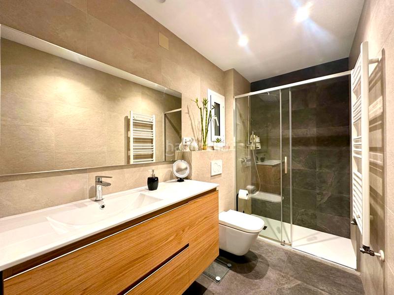 Foto 0d060978-ad6e-4a41-a69d-44d84c255af1. Piso  en venta de 3 dormitorios en Congost Granollers