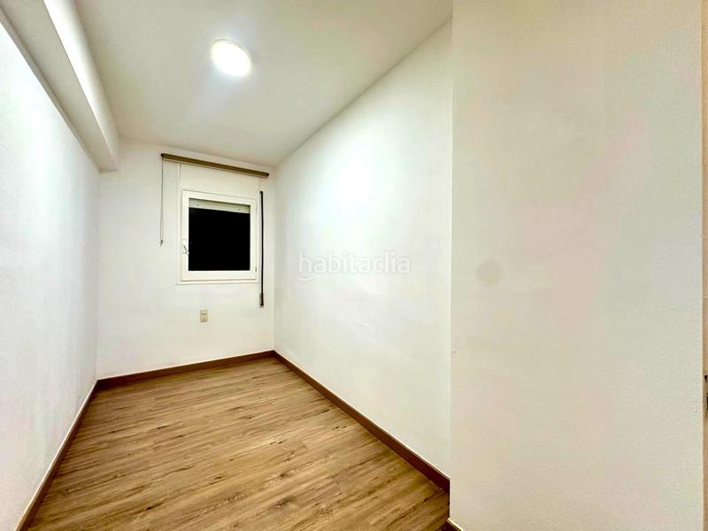 Foto 3c3c70c9-43be-4f95-a3d3-a1c960b4a870. Piso  en venta de 3 dormitorios en Font Verda Granollers