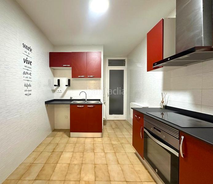 Foto a7e575ca-34c0-4417-8fc3-f86de77b3f1b. Piso  en venta de 3 dormitorios en Font Verda Granollers