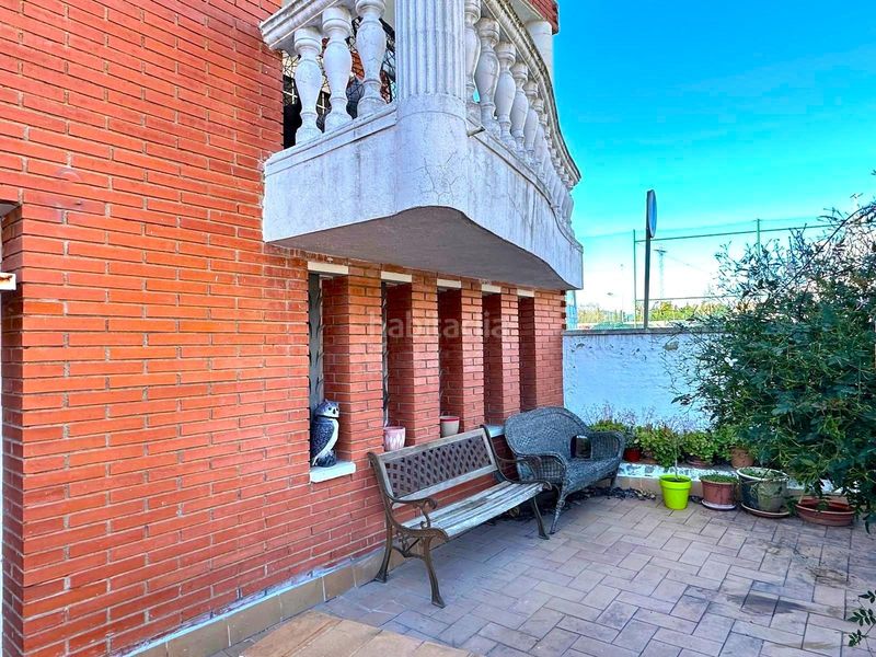 Foto 3bde6dad-e123-4206-81bf-f7d520e5225c. Casa amb calefacció aparcament a Tres Torres Granollers