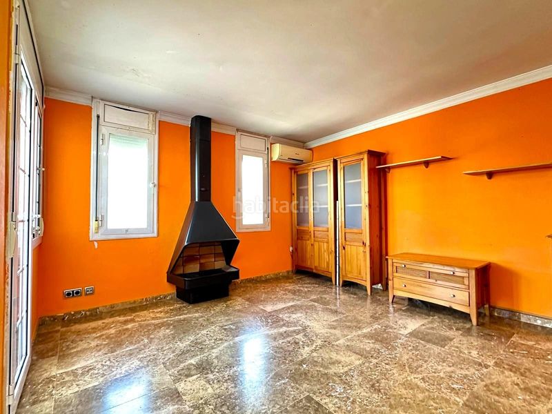 Foto 6c59fbb7-e45c-4e2b-83ad-cc618fee4612. Casa amb calefacció aparcament a Tres Torres Granollers